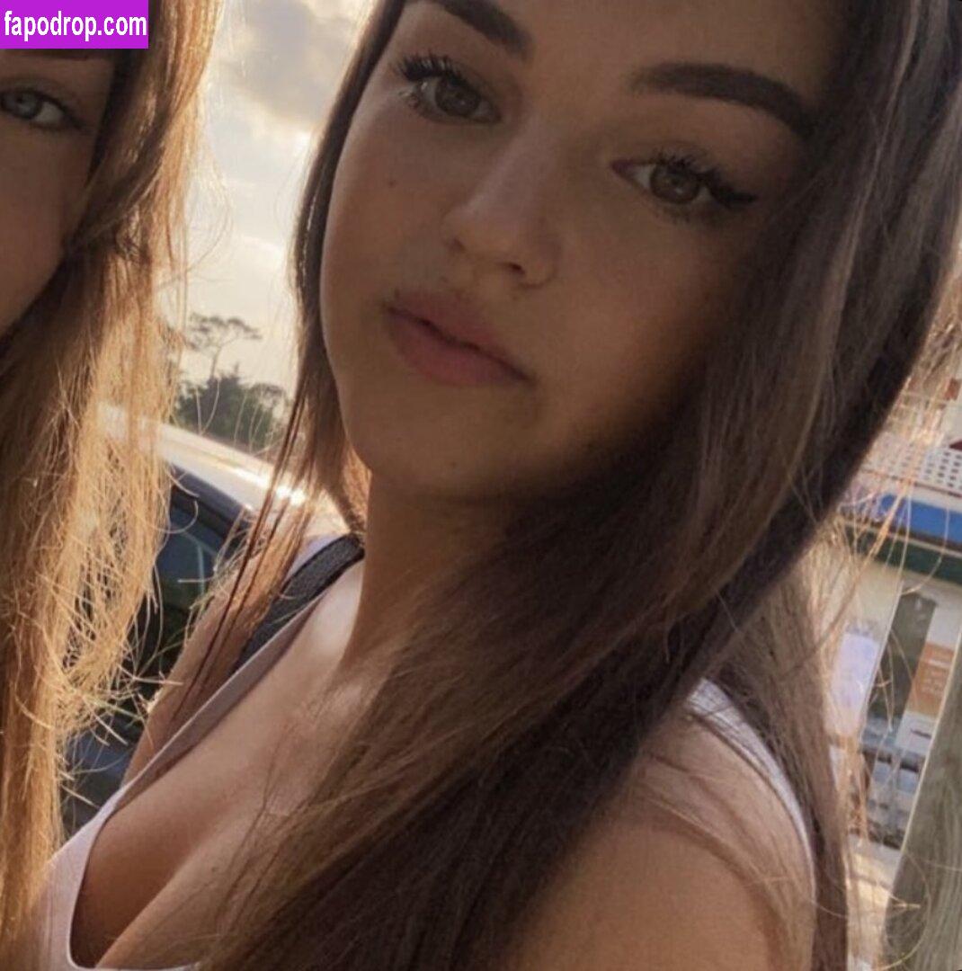Emilie Brlemiliee Emxx11 Leaked Nude Photo From OnlyFans And