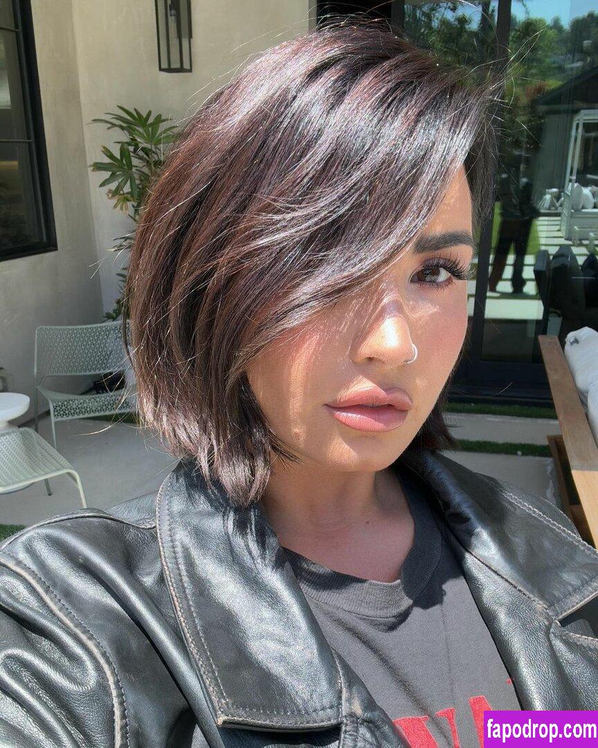 Demi Lovato / ddlovato слитое обнаженное фото #0381 с Онлифанс или Патреон