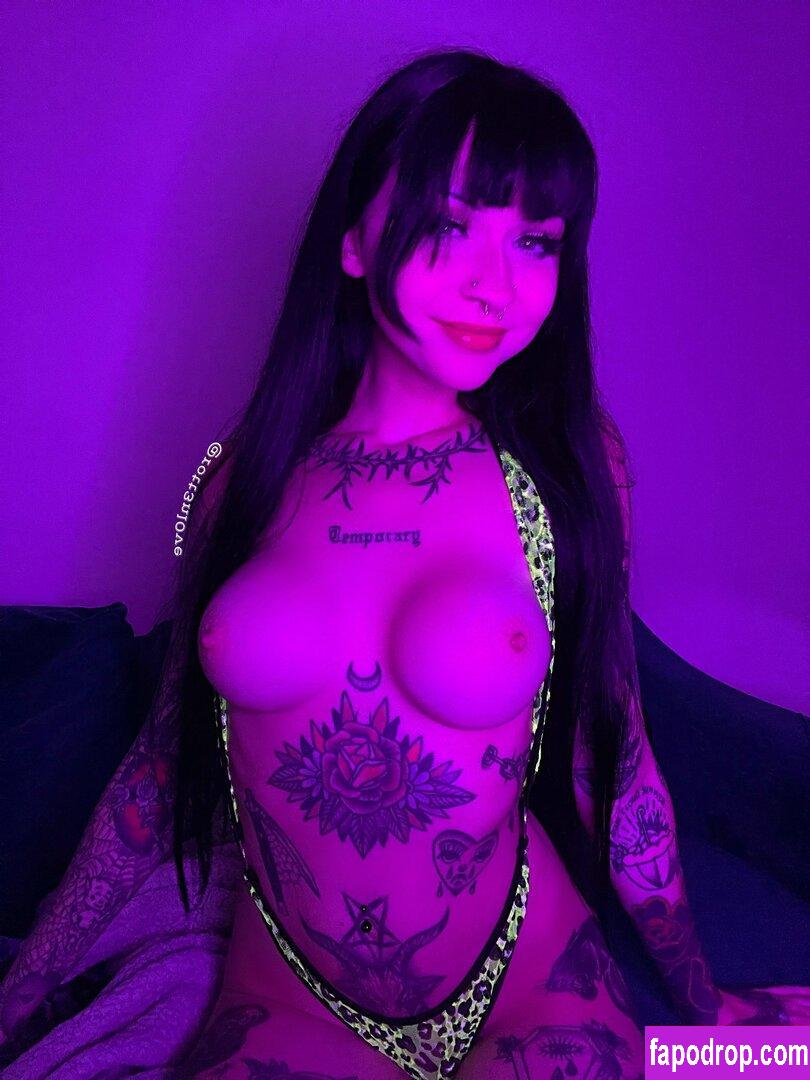 Jadelovexoxx / rottenl0ve / rottenl0vexo leak of nude photo #0030 from OnlyFans or Patreon