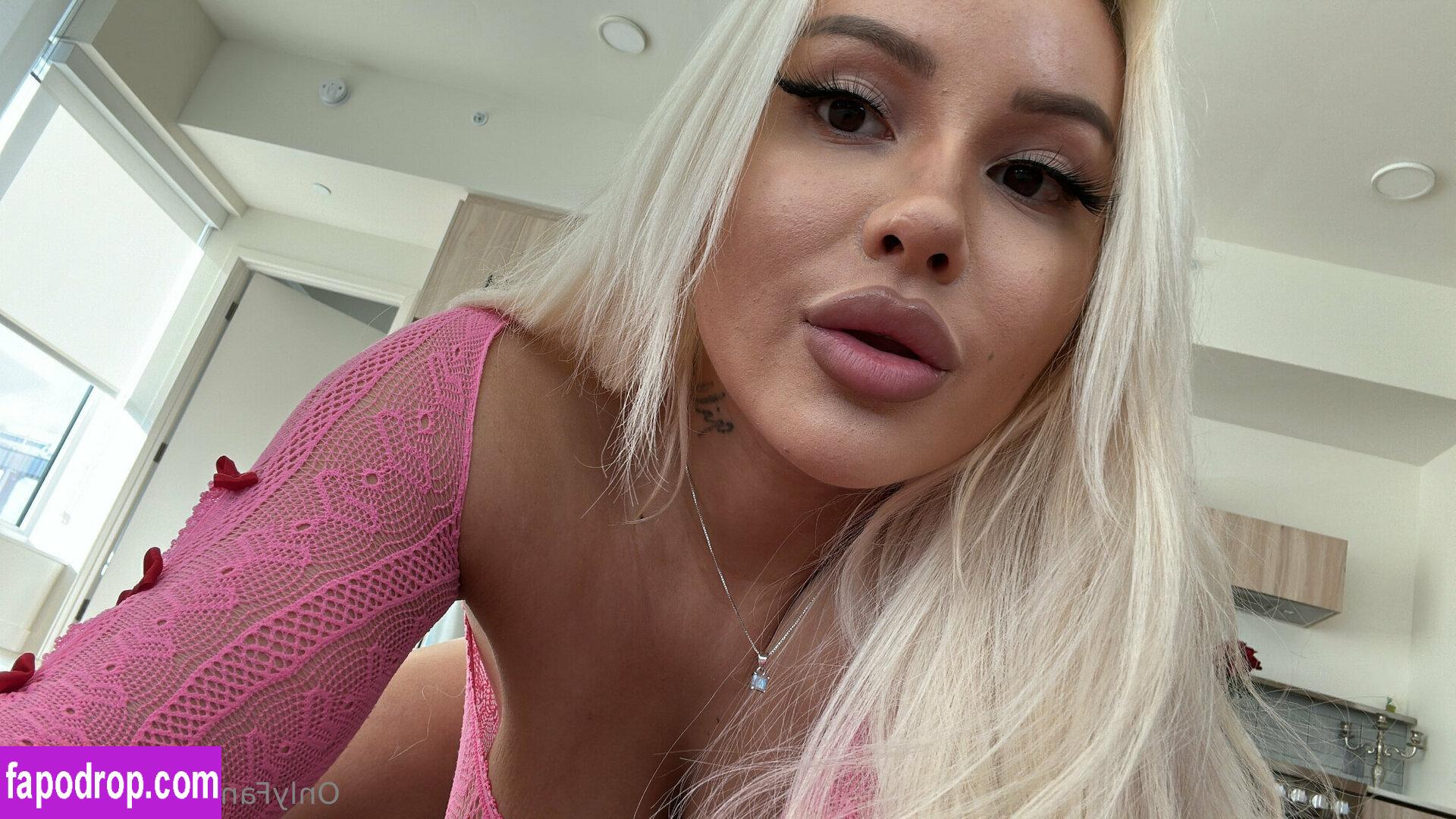 Kylie Page / Lilmiskp / Therealkyliepage / kyliepageofficial / kyliepagexo leak of nude photo #0203 from OnlyFans or Patreon