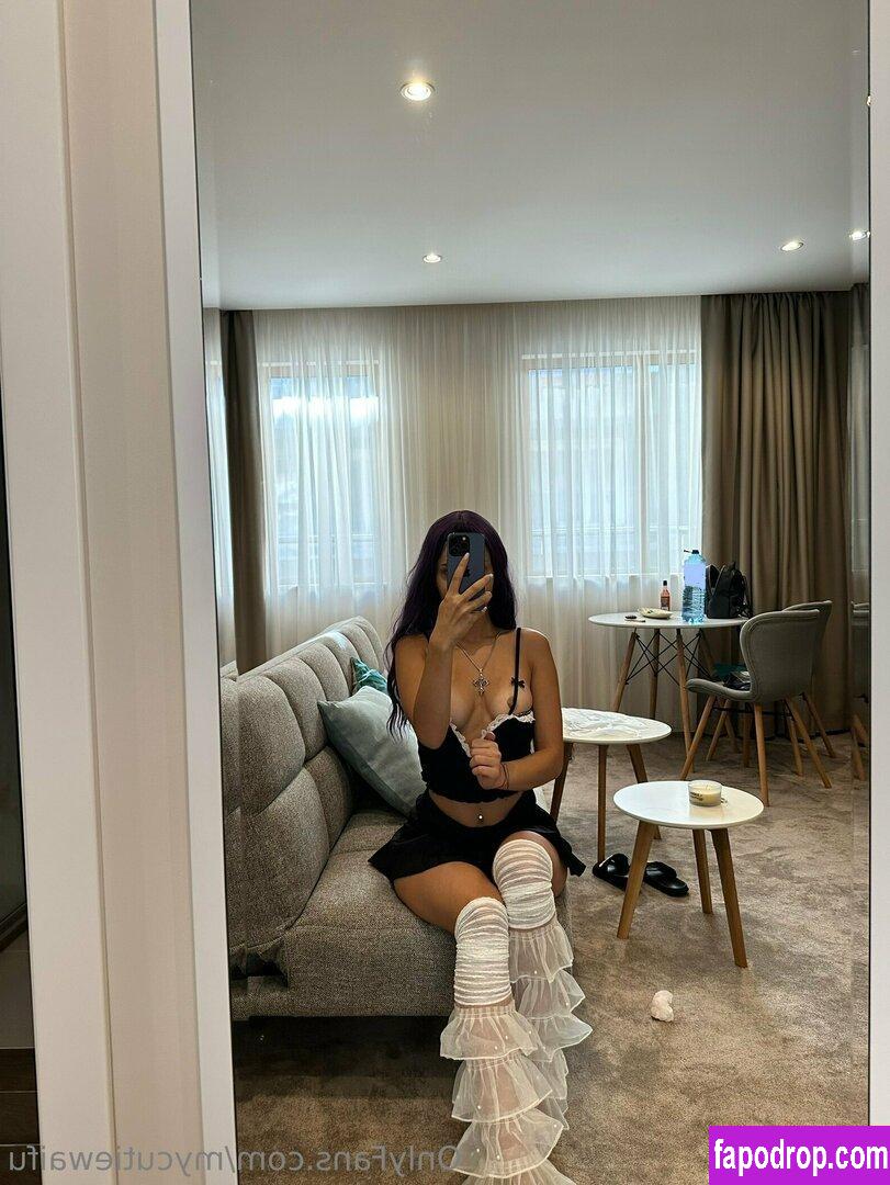 yourtinygf /  leak of nude photo #0035 from OnlyFans or Patreon