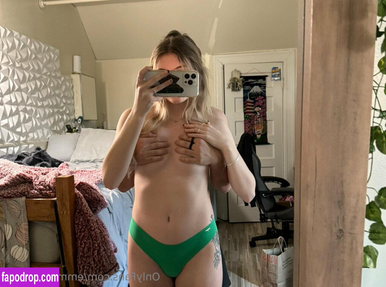 Emmavpng / emmav.png leak of nude photo #0025 from OnlyFans or Patreon