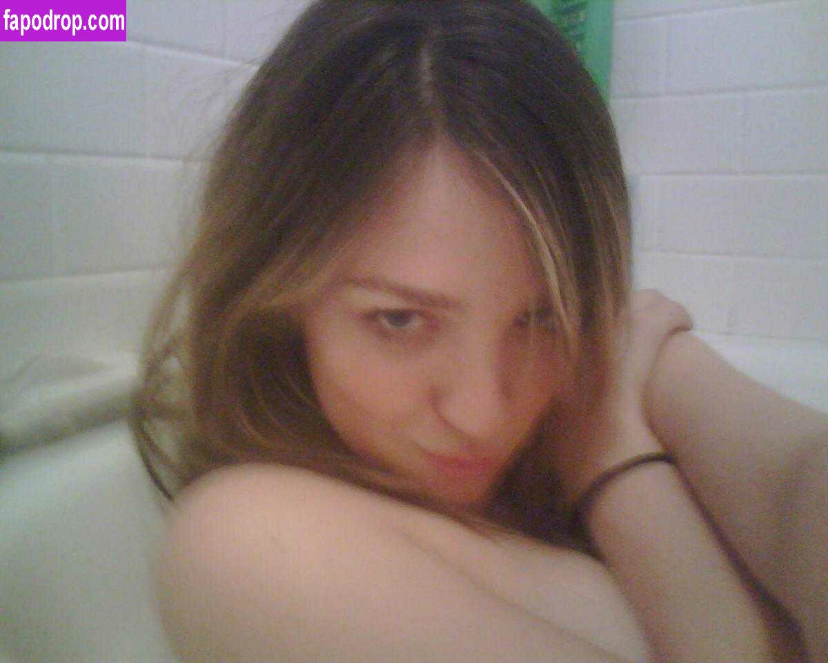 Abby Elliott / lilcutieforever leak of nude photo #0003 from OnlyFans or Patreon