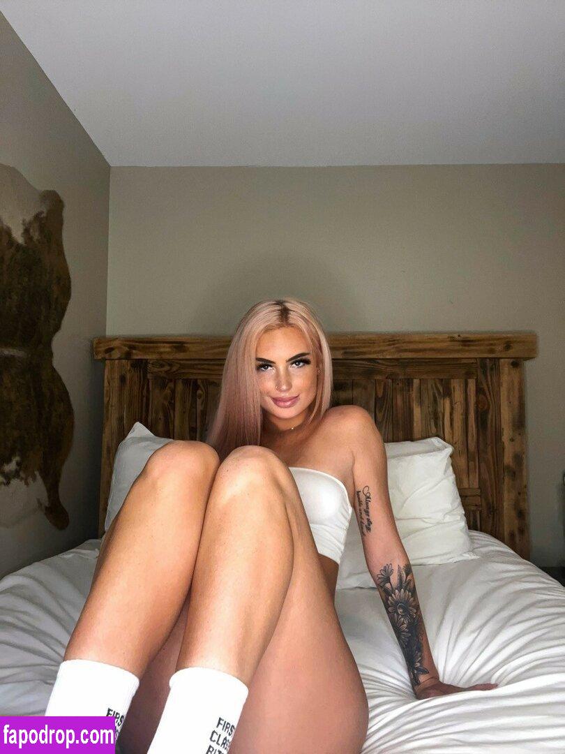 Abigail Hailey / abigailhaleym / littlered_ / theabigailhaley leak of nude photo #0011 from OnlyFans or Patreon
