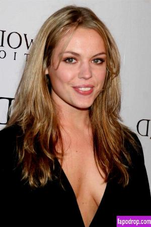 Agnes Bruckner слив #0063