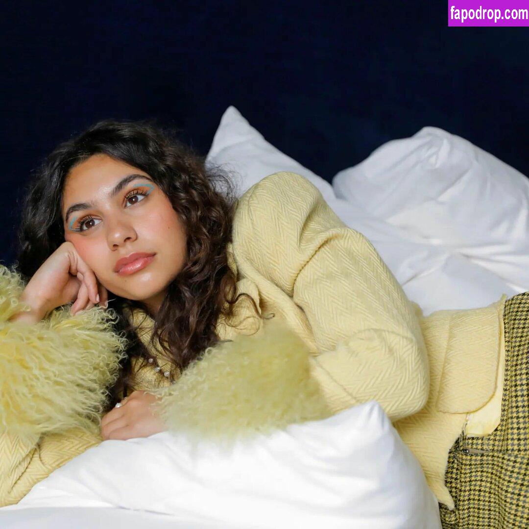 Alessia Cara / 697145310 / alessiacara / alessiasmusic leak of nude photo #0018 from OnlyFans or Patreon