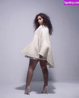 Alessia Cara слив #0158