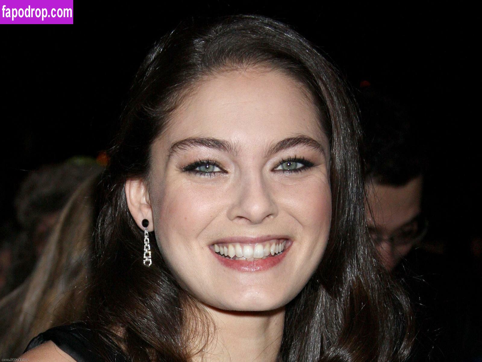 Alexa Davalos / alexakdavalos leaked nude photo from OnlyFans and