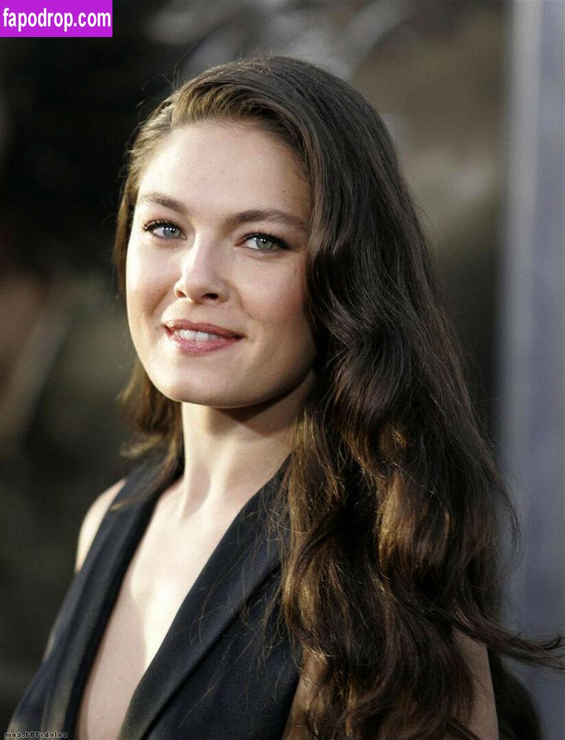 Alexa Davalos / alexakdavalos leaked nude photo from OnlyFans and