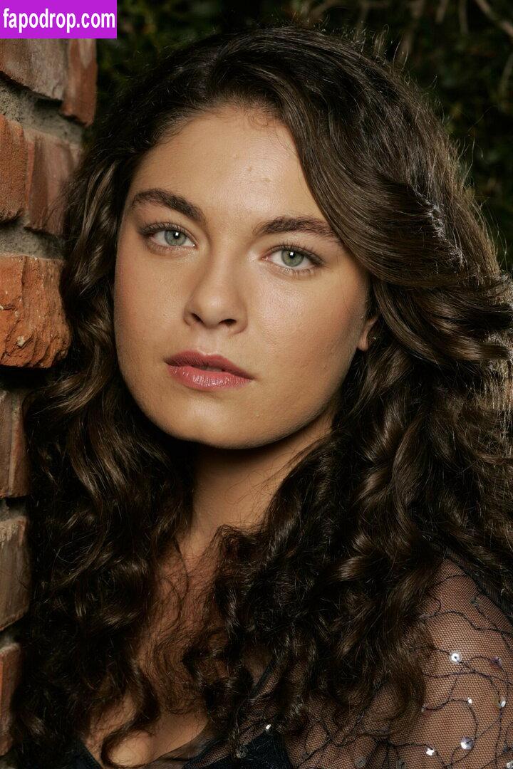 Alexa Davalos / alexakdavalos leaked nude photo from OnlyFans and