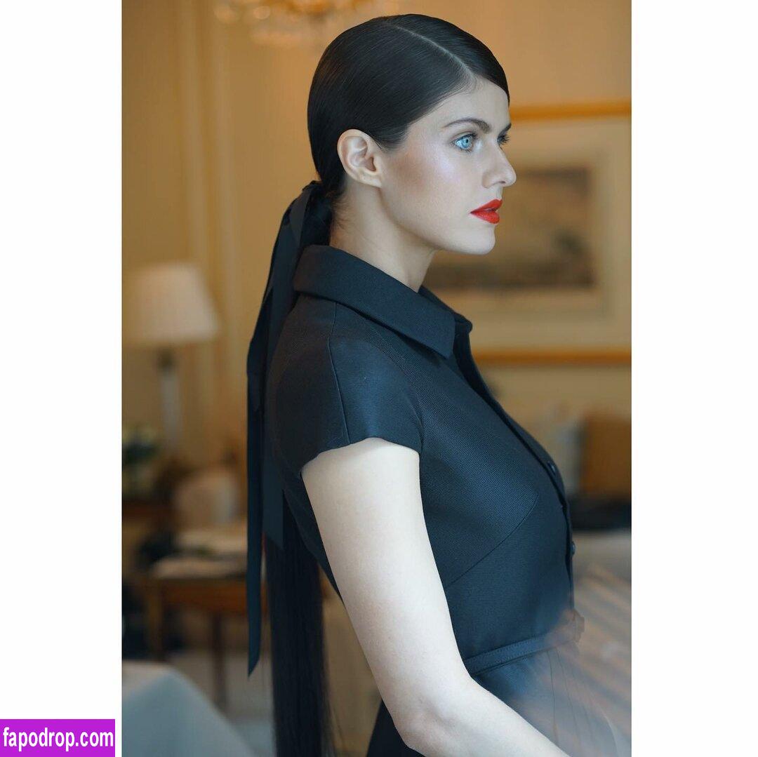 Alexandra Daddario / alexandradaddario слитое обнаженное фото #1298 с Онлифанс или Патреон