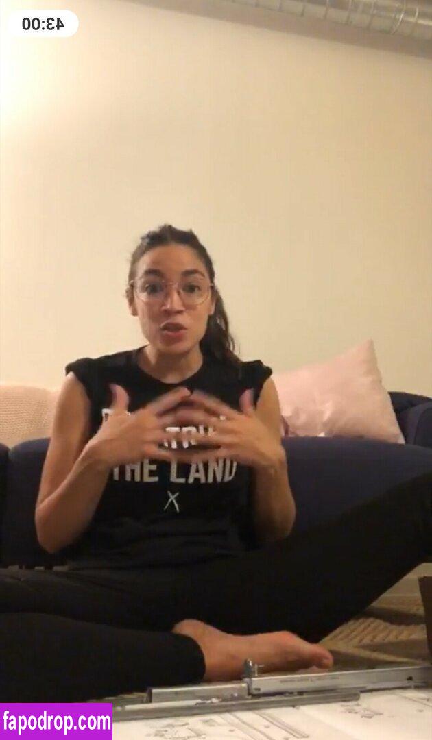 Alexandria Ocasio-Cortez / AOC leak of nude photo #0059 from OnlyFans or Patreon