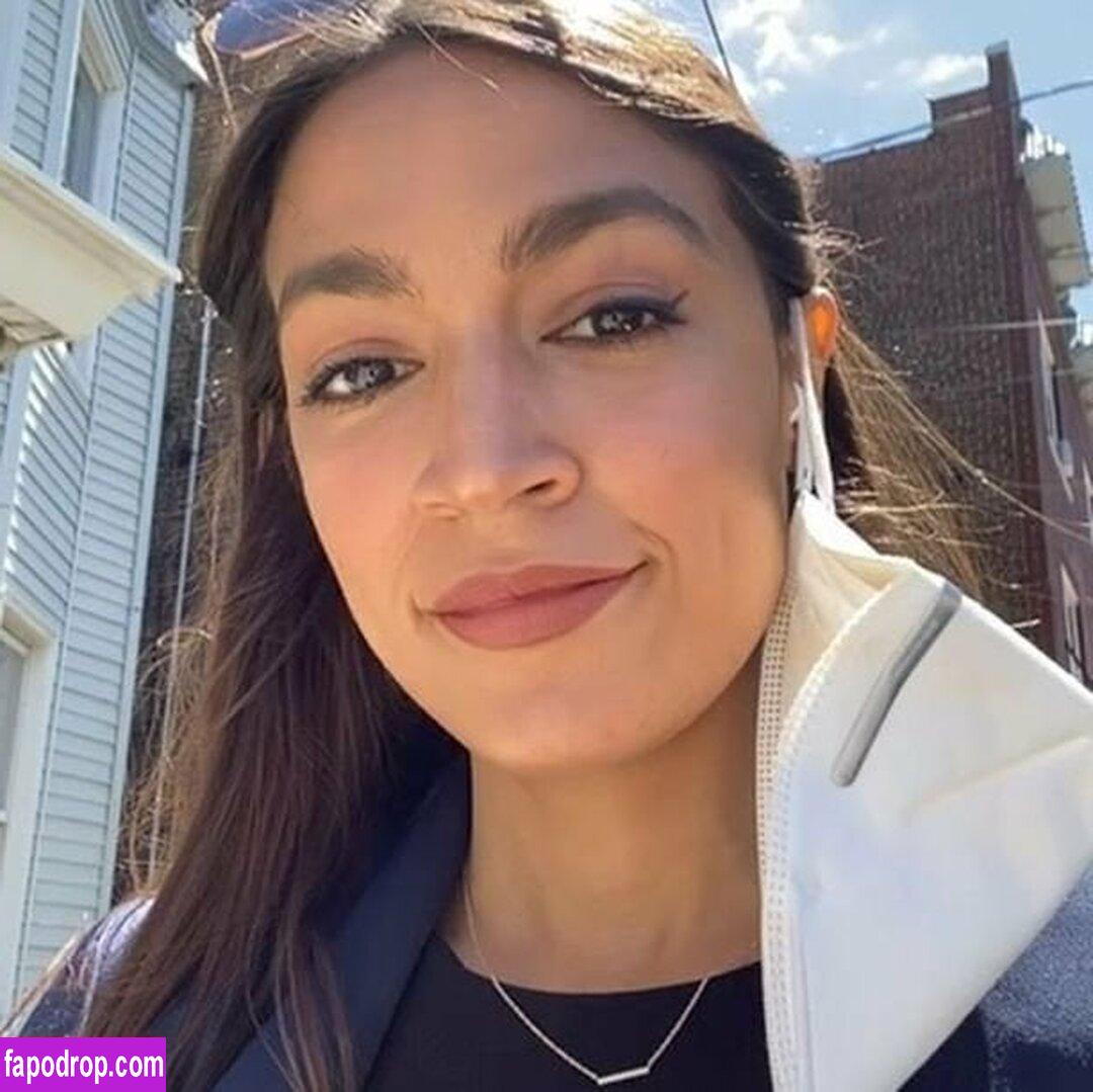 Alexandria Ocasio-Cortez / AOC leak of nude photo #0065 from OnlyFans or Patreon