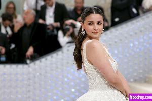 Alia Bhatt слив #0014