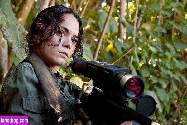 Alice Braga / alicebraga слитое обнаженное фото #0006 с Онлифанс или Патреон