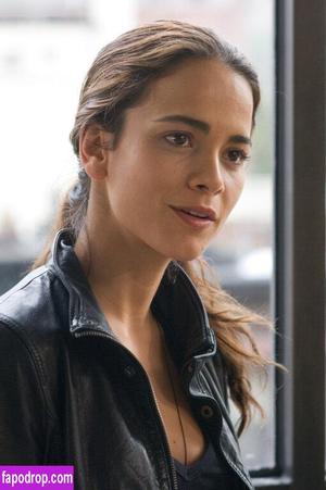 Alice Braga слив #0025