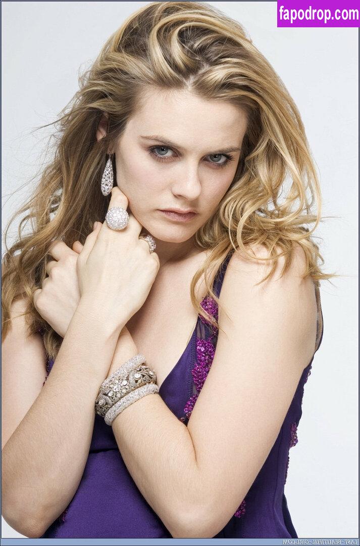 Alicia Silverstone / AliciaSilv / aliciasilverstone leak of nude photo #0063 from OnlyFans or Patreon