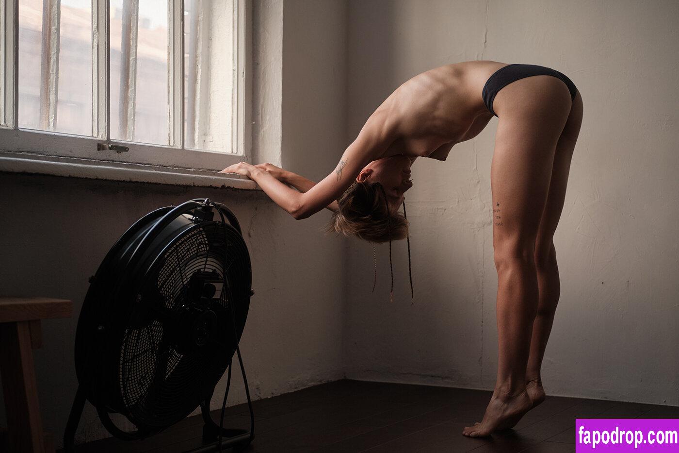 Alisa Volkova / A_Irrational / alisavolkova_art leak of nude photo #0013 from OnlyFans or Patreon