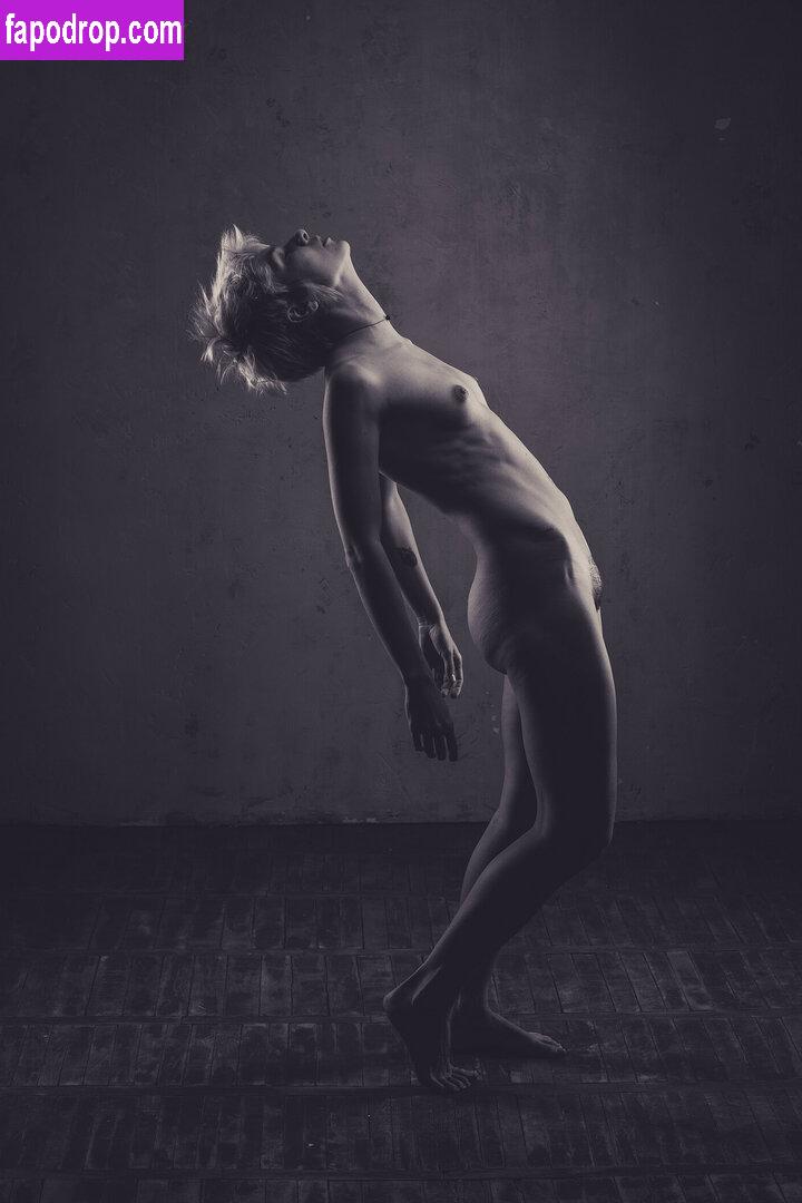 Alisa Volkova / A_Irrational / alisavolkova_art leak of nude photo #0027 from OnlyFans or Patreon