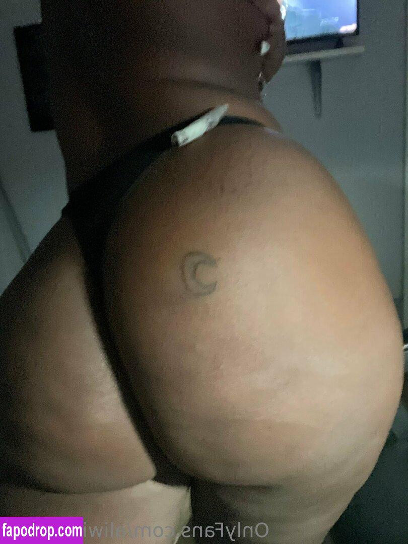aliwitdabody / alliemindbody leak of nude photo #0039 from OnlyFans or Patreon