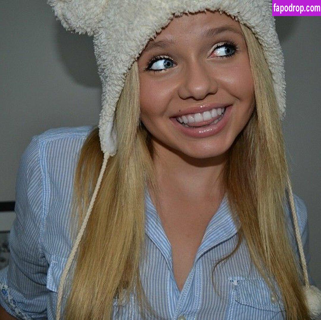 Alli Simpson / allisimpson слитое обнаженное фото #0013 с Онлифанс или Патреон