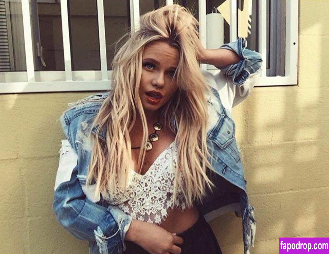 Alli Simpson / allisimpson слитое обнаженное фото #0014 с Онлифанс или Патреон