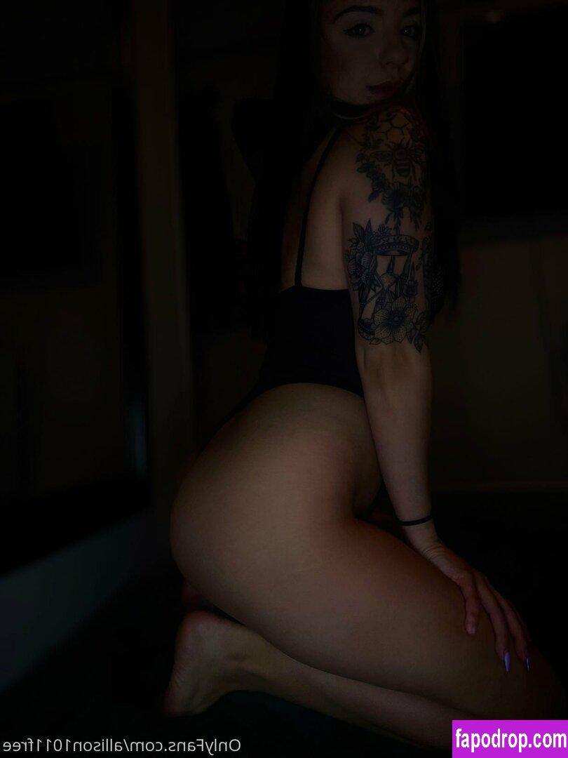 ally1011free / ally_kat777 leak of nude photo #0003 from OnlyFans or Patreon