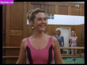 Amanda Burton photo #0018