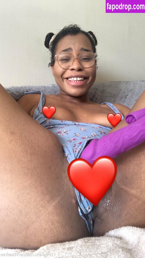 amibuefree / realamibue leak of nude photo #0048 from OnlyFans or Patreon