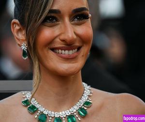 Amina Khalil photo #0191