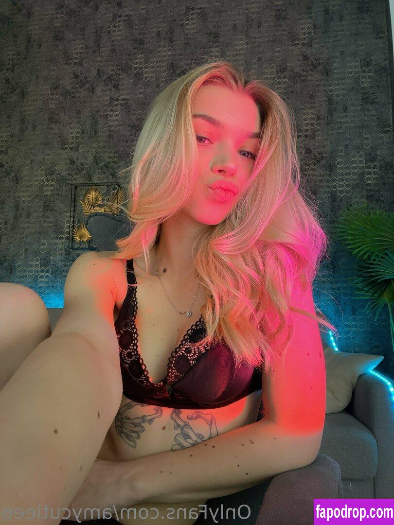 amycutieee / amy_cutieeee leak of nude photo #0003 from OnlyFans or Patreon