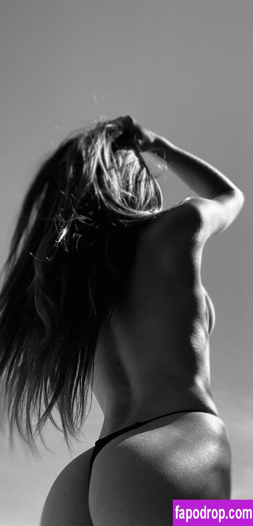Andreea_raisa18 / Andreea Elena / andreea_raisaa / only_raisaa leak of nude photo #0014 from OnlyFans or Patreon