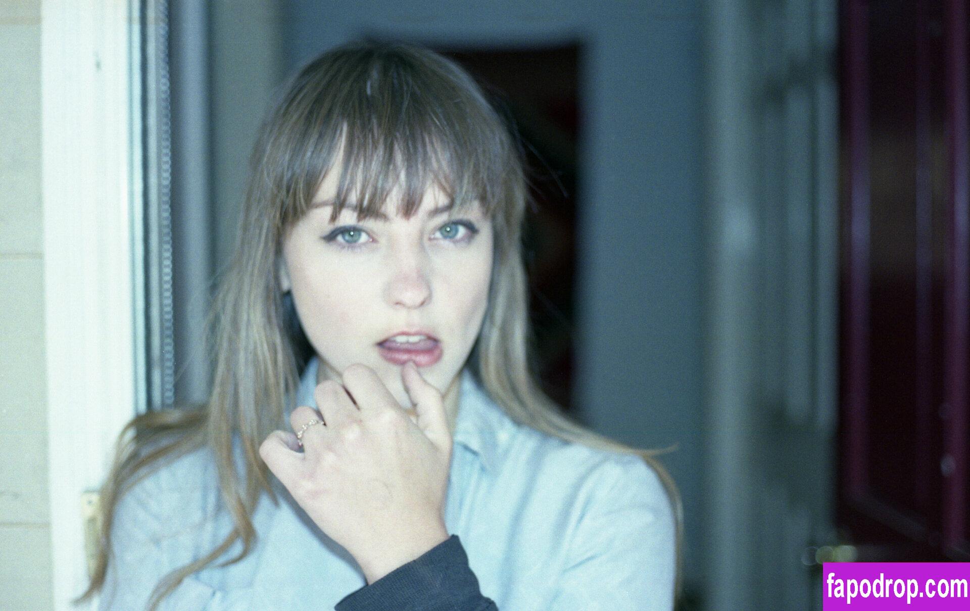 Angel Olsen / angelolsen / angelolsenmusic leak of nude photo #0002 from OnlyFans or Patreon