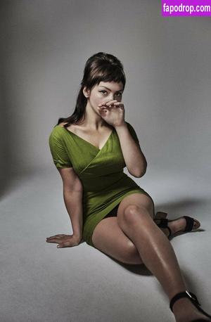 Angel Olsen photo #0008