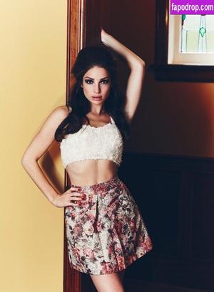 Anna Hopkins leak #0025