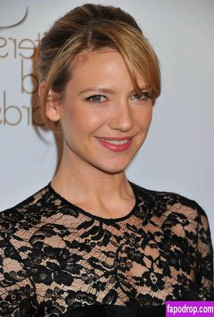 Anna Torv photo #0042