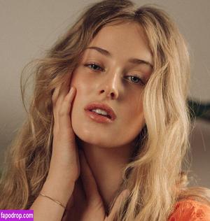 Anna Van Patten photo #0007