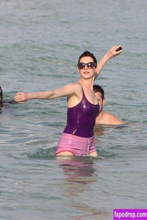 Anne Hathaway слив #1443