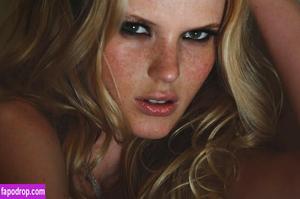 Anne Vyalitsyna слив #0040