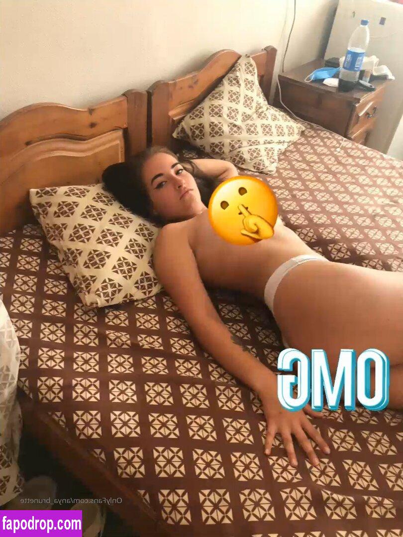 Anya Brunette / AnyaBrunette / anyasetziol leak of nude photo #0024 from OnlyFans or Patreon