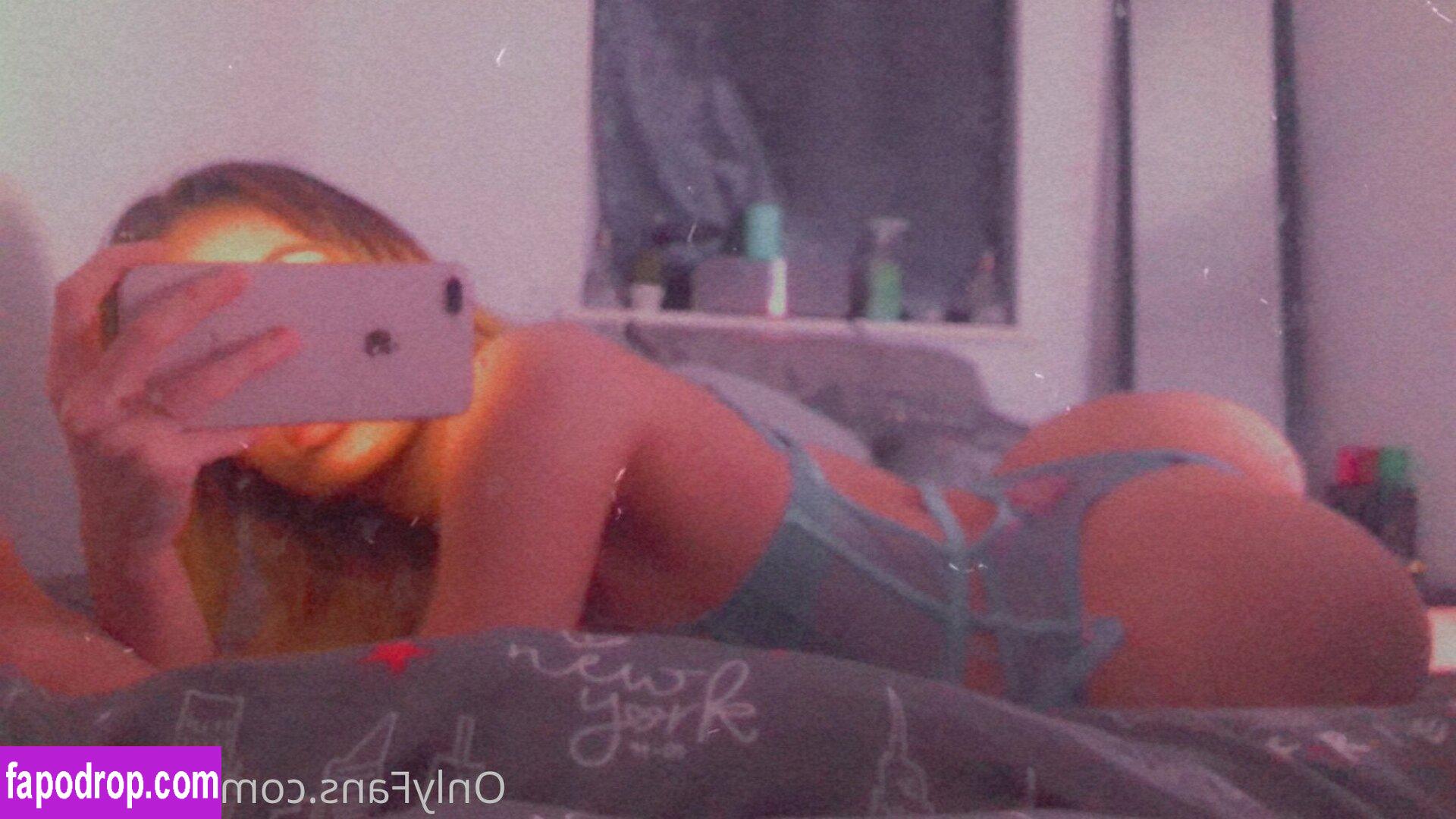 ariafreee / aria.fre leak of nude photo #0041 from OnlyFans or Patreon