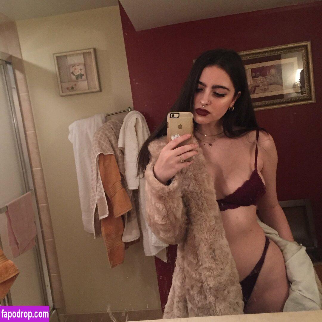 artbitch666 / huhlaynuh leak of nude photo #0103 from OnlyFans or Patreon