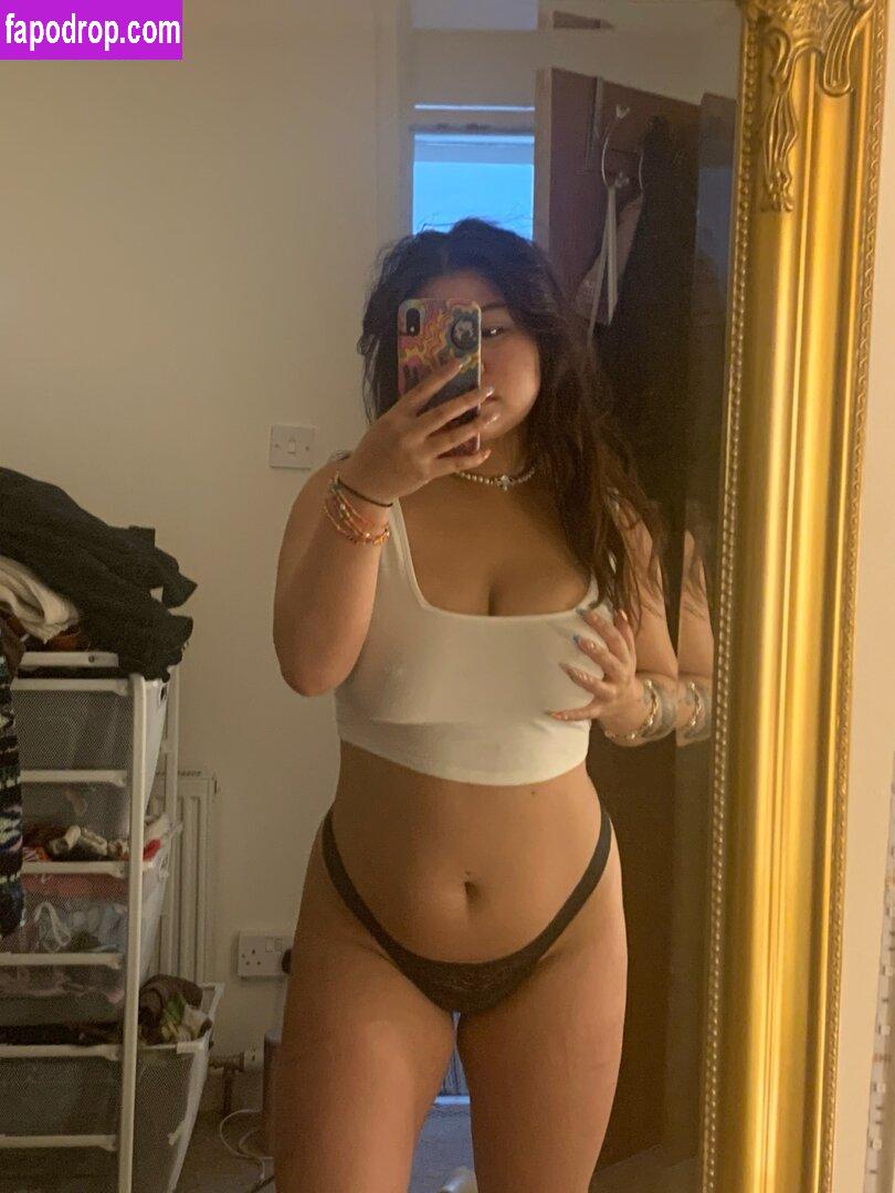 Asian Thottie / asian-thottie / asianhottiez leak of nude photo #0007 from OnlyFans or Patreon