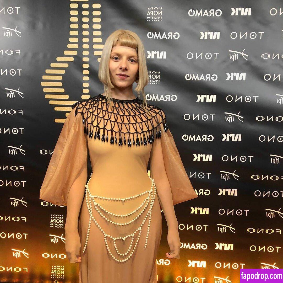 Aurora Aksnes / auroramusic / singer слитое обнаженное фото #0002 с Онлифанс или Патреон