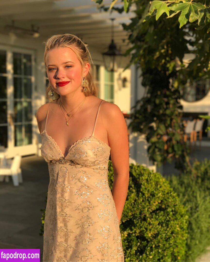 Ava Phillippe / avaphillippe leak of nude photo #0002 from OnlyFans or Patreon