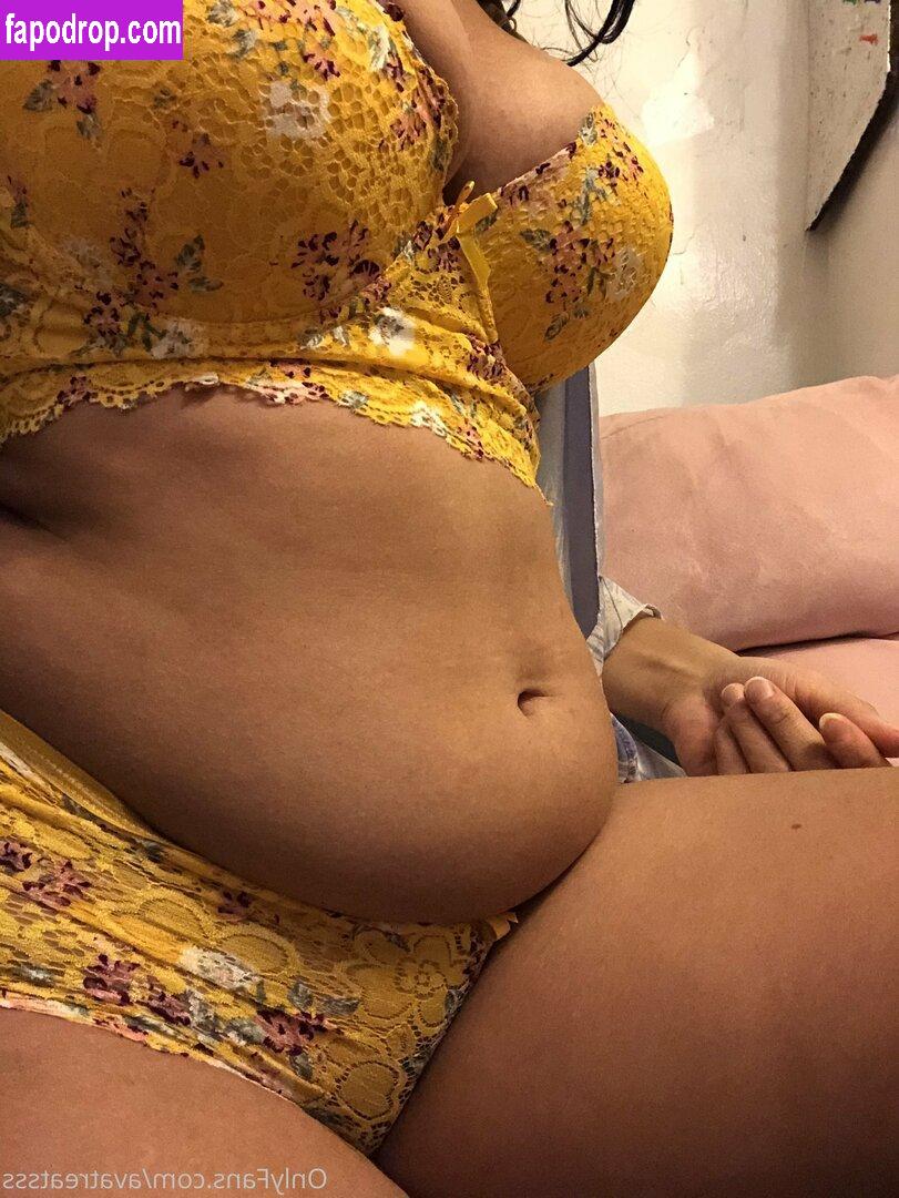 avatreatsss / avaxreyess leak of nude photo #0006 from OnlyFans or Patreon