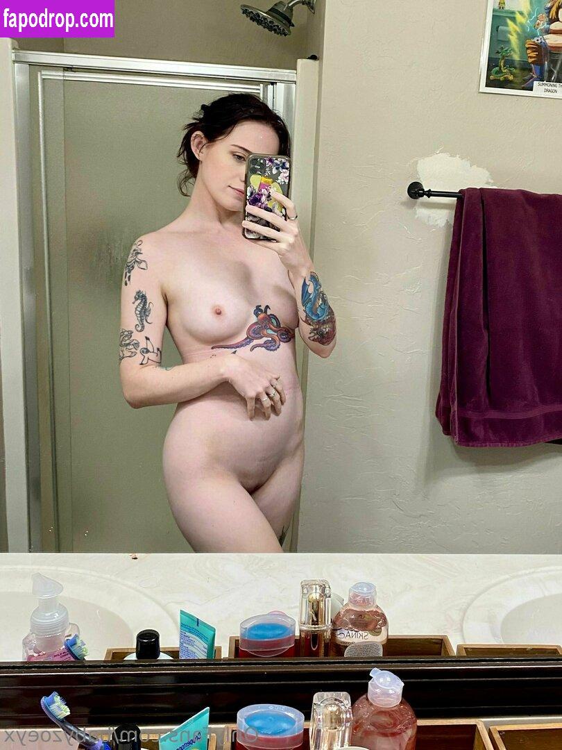 babyzoeyx / xoxo_goldengirls / zoeybrooks leak of nude photo #0188 from OnlyFans or Patreon