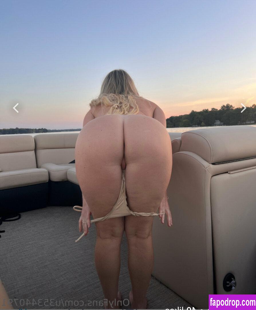 Backyard / Bikini Wife leak of nude photo #0016 from OnlyFans or Patreon