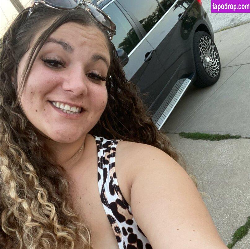 Bad Mom In Real Estate / badmominrealestate / badmominrealestate2.0 leak of nude photo #0003 from OnlyFans or Patreon