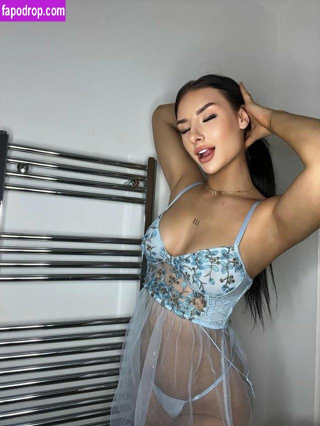badgyalcbx / courtneybrown0x / courtxcourt18 leak of nude photo #0001 from OnlyFans or Patreon